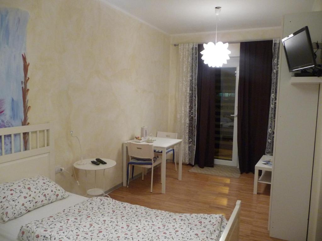Residence Bed&Bike Moggio Udinese Habitación foto